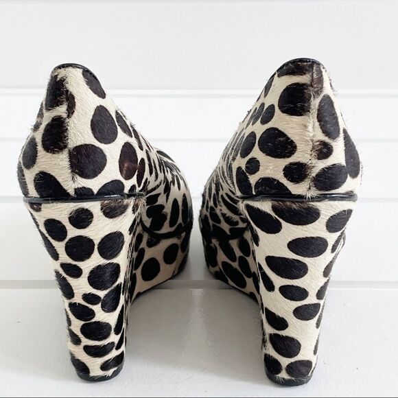 Betsey Johnson Mixxy Calf Hair Wedge Pump Shoes - Picture 8 of 14